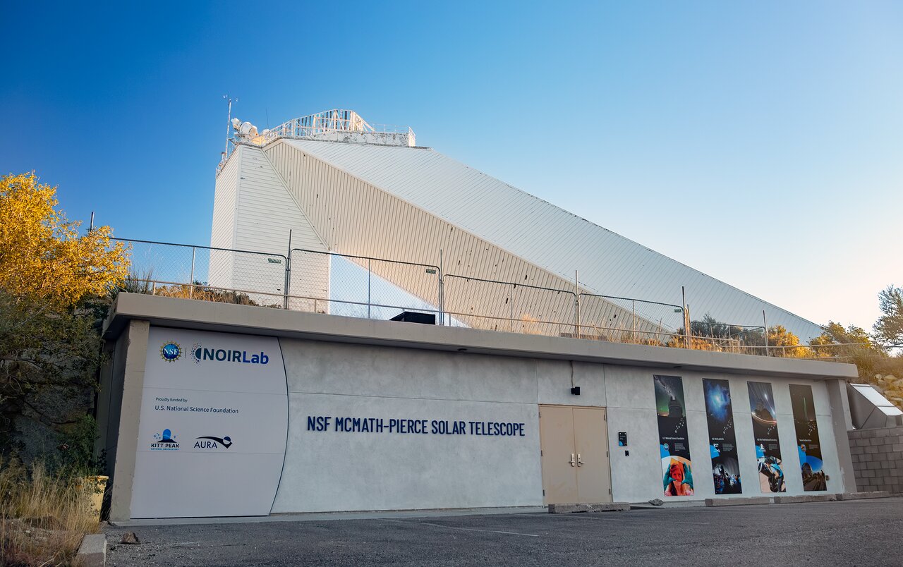 Sunrise on the Windows Center | NOIRLab