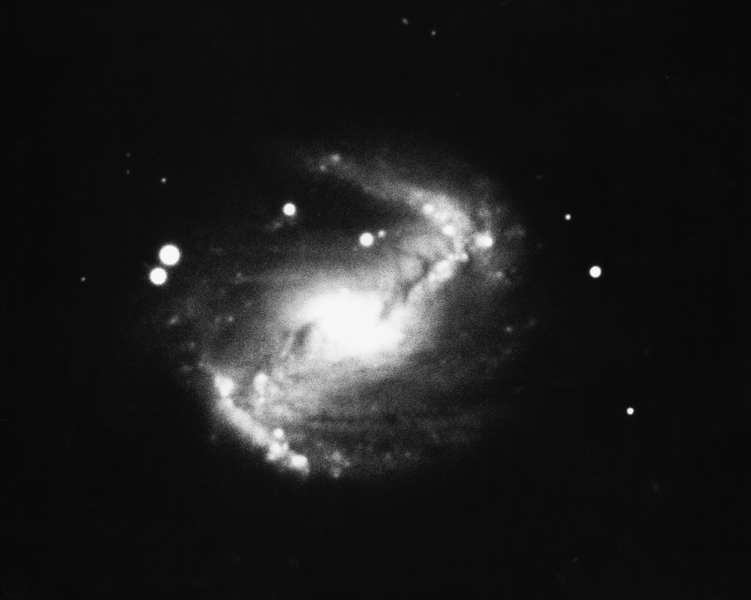 Barred spiral NGC 5383 | NOIRLab