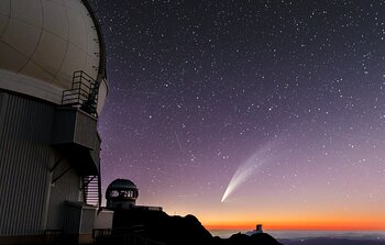 Comet C/2024 G3 (ATLAS) Gleams Above Cerro Pachón